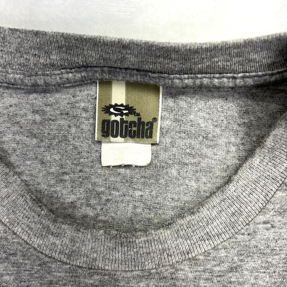Gotcha Dragon Graphic T-Shirt Mens L Grey Vintage 90s‎ Surf Skate Short Sleeve - Picture 5 of 8